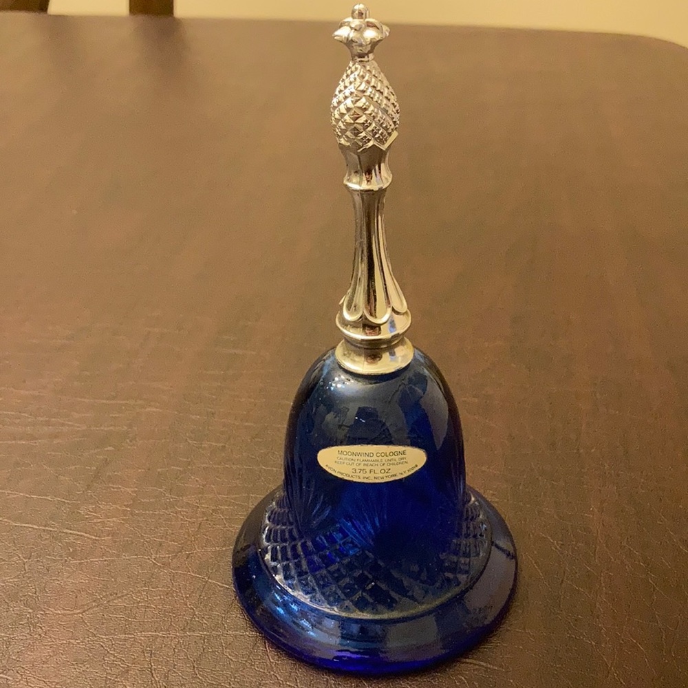 ⚜️Vintage Glass Avon Moonwind Bottle Collectable